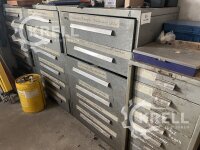 Posten Werkzeugschr&auml;nke mit Inhalt